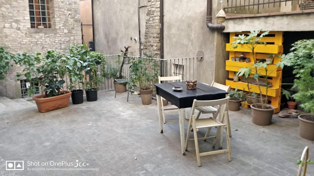 Kairos Montone Apartment ภายนอก รูปภาพ