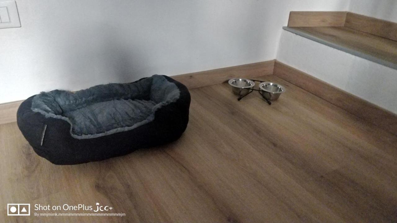 Kairos Montone Apartment ภายนอก รูปภาพ
